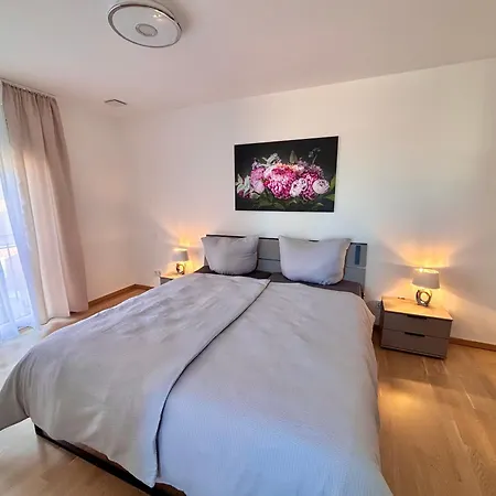 Ag Deluxe In Apartamento Kornwestheim