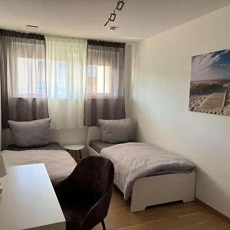 Ag Deluxe In Apartamento Kornwestheim